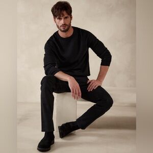 NWT! Banana Republic Black Slim Traveler Pant - Size 31X32 🩷